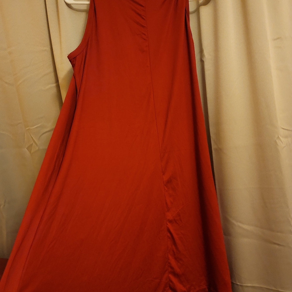 Dress - Picture 3 of 3